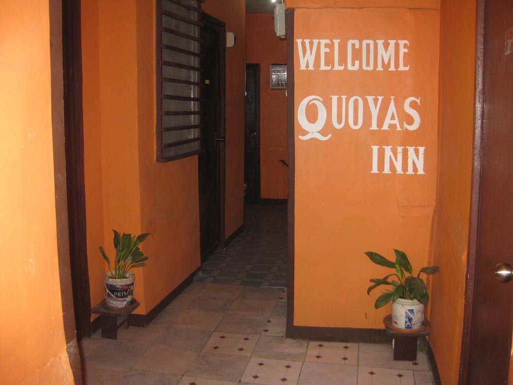 Quoyas Inn Davao City Esterno foto