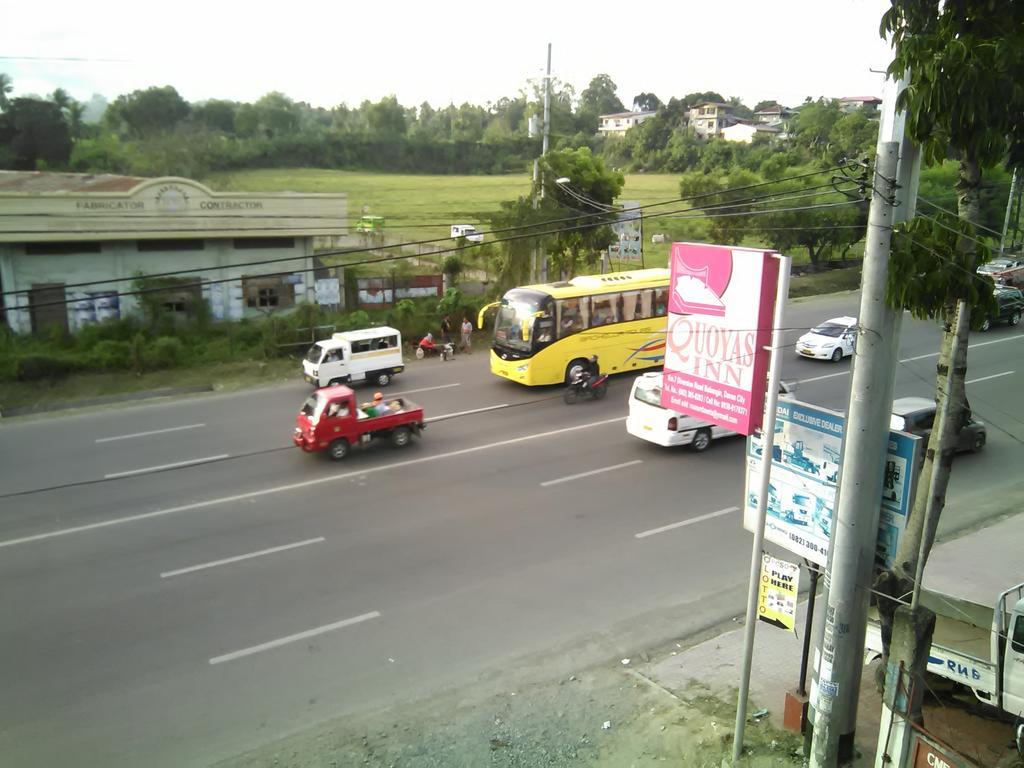 Quoyas Inn Davao City Esterno foto