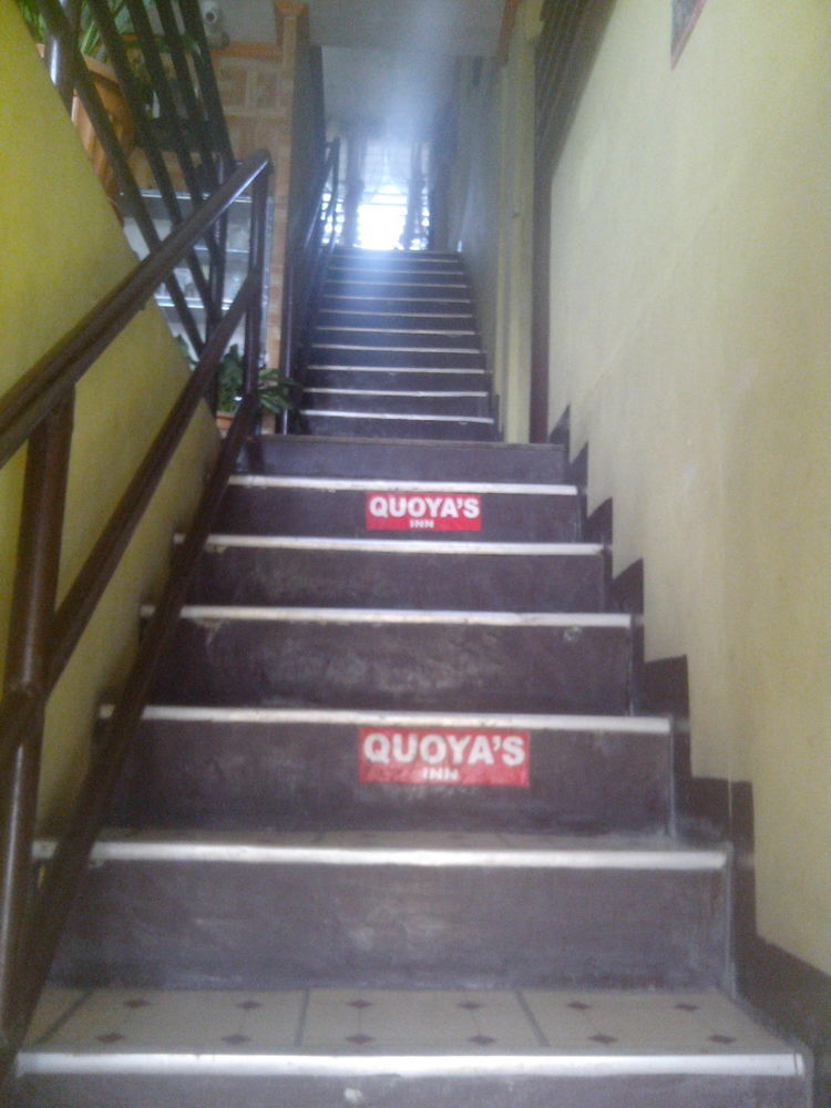 Quoyas Inn Davao City Esterno foto